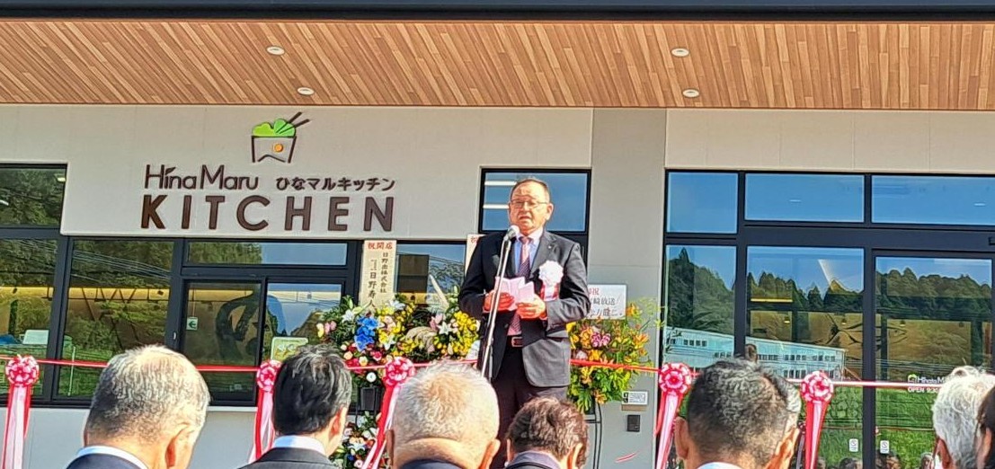 主催者挨拶をする有田本部長