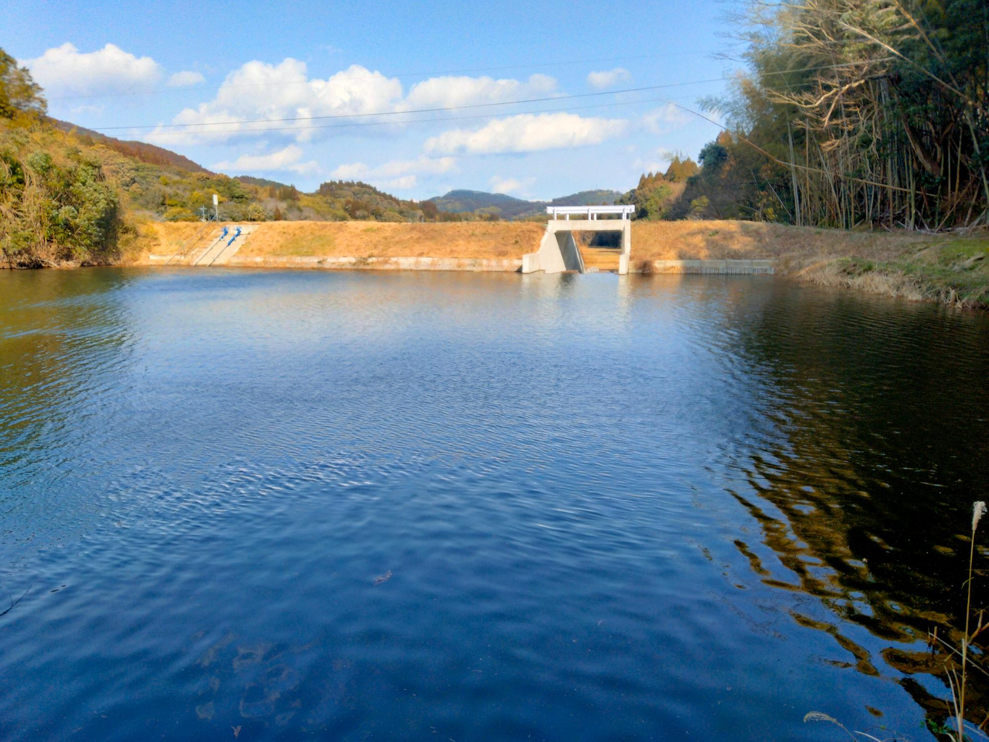 河ヶ迫ため池全景