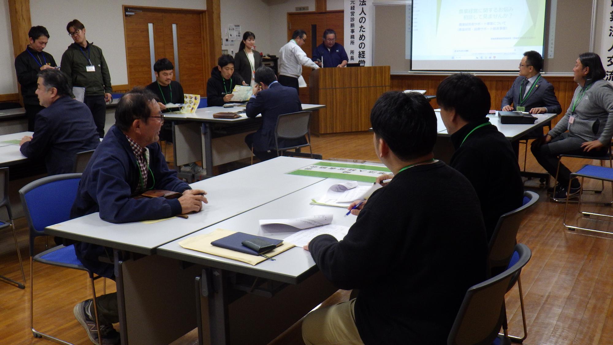 交流会の様子３